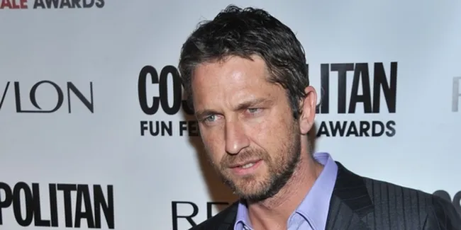 Gerard Butler Ditawari Jadi Kapten Kapal Selam