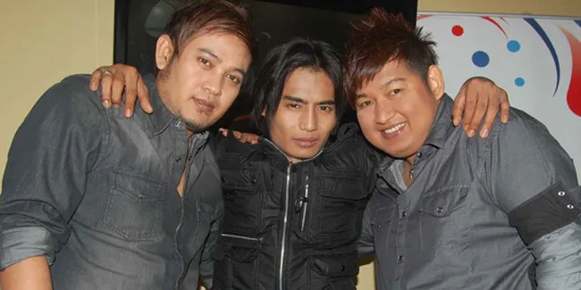 Charly Mundur Lewat Sepucuk Surat