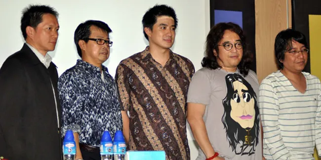 KLa Project Remajakan Lagu Lewat Album Tribute