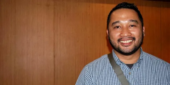 Apa Alasan 'NEGERI 5 MENARA' Pakai Bintang Lawas?