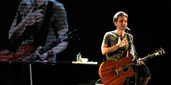 Richard Marx Malu Dengarkan Lagu 'Hazard'