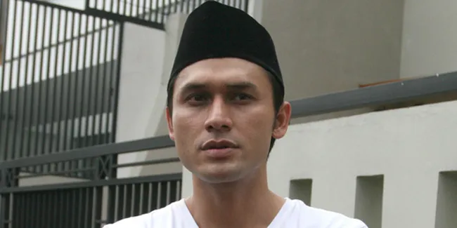 Indra Bruggman Tak Tahu Ayah Mengidap Kanker