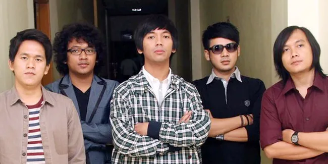 Selamat 9 Tahun, d Masiv!