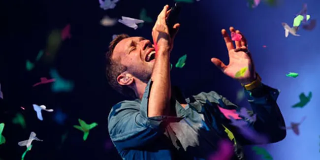 Chris Martin Mengaku Sering Ucapkan Hal Bodoh