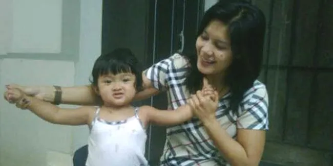 Christie Chasslam Bangun TK Untuk Anak Kurang Mampu