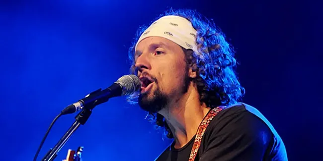 Jason Mraz Akan Tampil Duet di Konser?