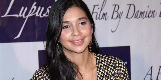 Ayu Azhari Lestarikan Makanan Daerah