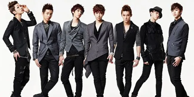 Boyband Baru A-JAX Pamer Skill Vokal di MV 'Never Let Go'