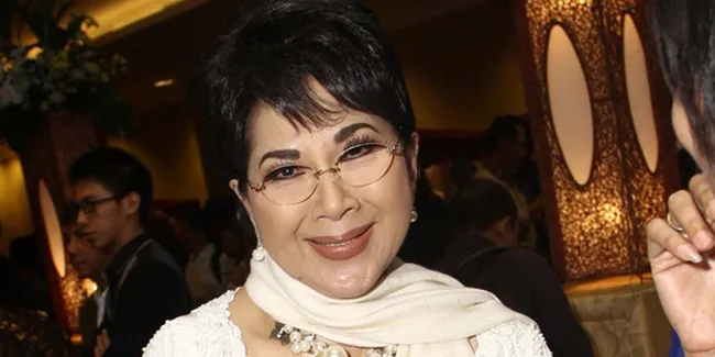 Kamus Bahasa Semut Versi Titiek Puspa CS