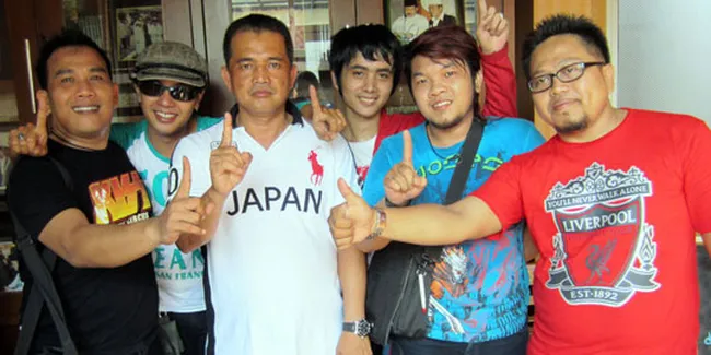 Raden Band Puas Tampil Bareng Rhoma Irama