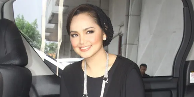 Siti Nurhaliza, Bisnis Kosmetik di Jakarta