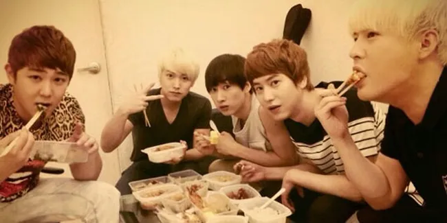Dukung Comeback Super Junior, Fans Kyuhyun Kirimkan Makanan