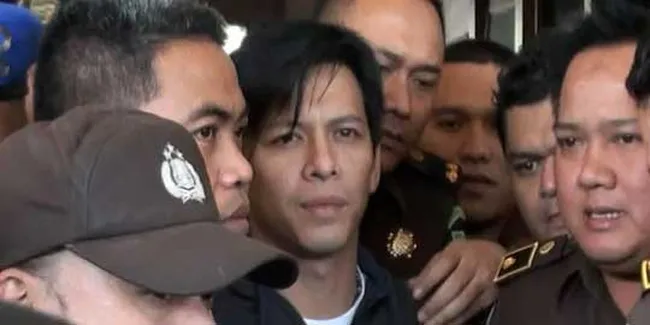 Bebas, Ariel Ogah Lakukan Ritual Buang Sial