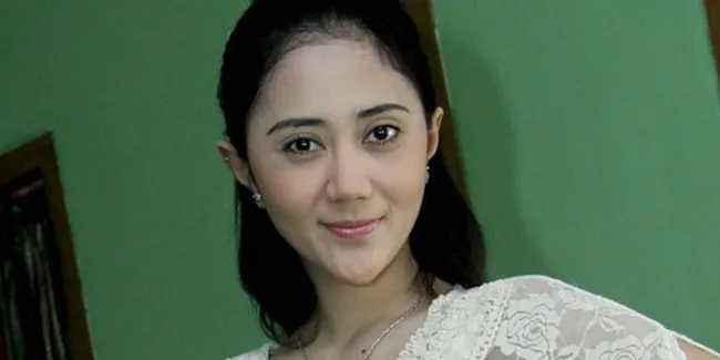 Kalau Tak Ada Yang Melamar, Aida Saskia Bakal Dijodohin?