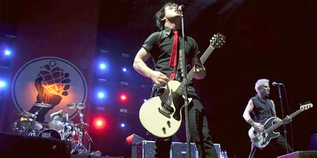 Beda Album, Beda Pula Gaya Green Day