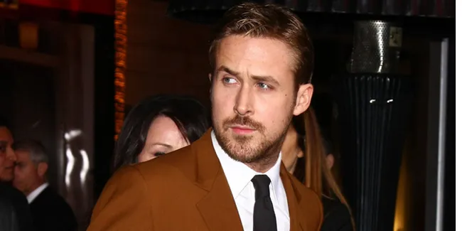 10 Hal Yang Wajib Kamu Ketahui Tentang Ryan Gosling