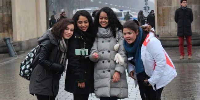 3 Perempuan Keren Inspirasi Hidup Putri Anies Baswedan