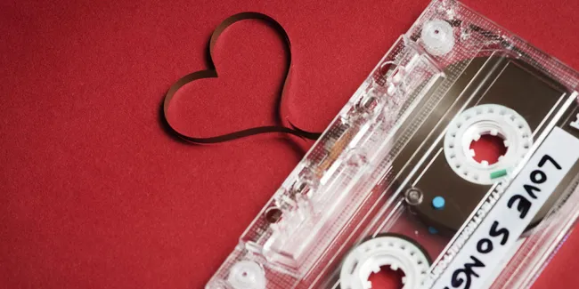 7 Lagu Cinta Yang Bikin Hati Meleleh Kapanlagi Com 7 Lagu Cinta Yang Bikin Hati Meleleh Kapanlagi Com