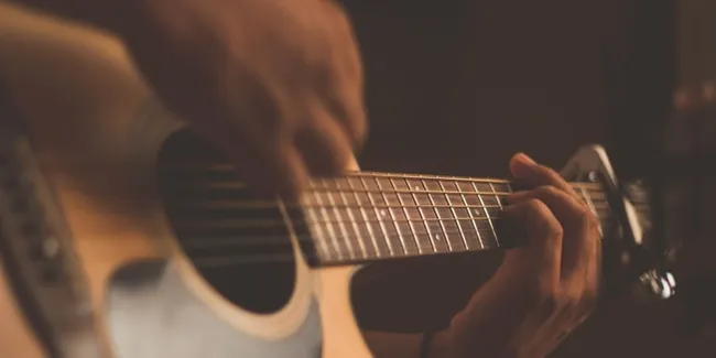 8 Rekomendasi Lagu Galau Indonesia dan Korea, Bisa Jadi Sumber Kekuatan