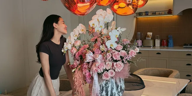 Aaliyah Massaid Terharu Dapat Kejutan Anniversary, Thariq Halilintar Tulis Pesan Romantis