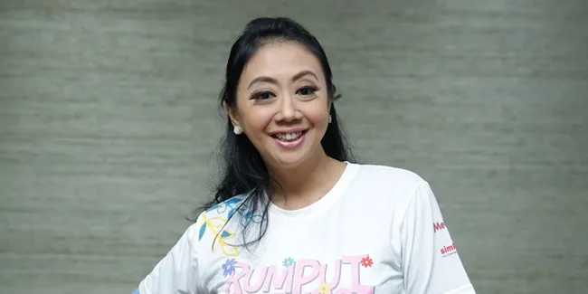 Ada Masalah Pada Kandungan, Asri Welas Akhirnya Melahirkan Anak Ketiga