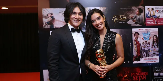 Adu Akting di 'WIRO SABLENG', Vino G Bastian Ngaku Tak Selevel Dengan Marsha Timothy