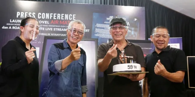 'Air Mata Api', Novel yang Terinspirasi dari 12 Lagu Hits Iwan Fals dan Ditulis Selama 10 Tahun