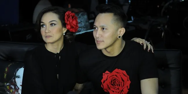 Ajak Kuntilanak Suti, Launching Mini Album Sara Wijayanto Seram