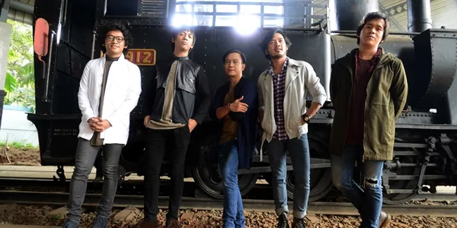 'Al Masiva' Ini Pengajian Rutin Tiap Bulan d Masiv Bareng Fans