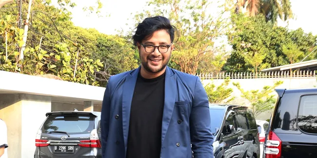 Ammar Zoni Diduga Edarkan Narkoba di Penjara, Ustaz Derry Sulaiman Syok Lemas Tak Percaya