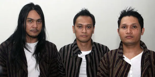 Andra and The Backbone: Soundrenaline Seperti Naik Haji