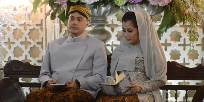 Ardina Rasti Melahirkan Anak Pertamanya, Selamat!