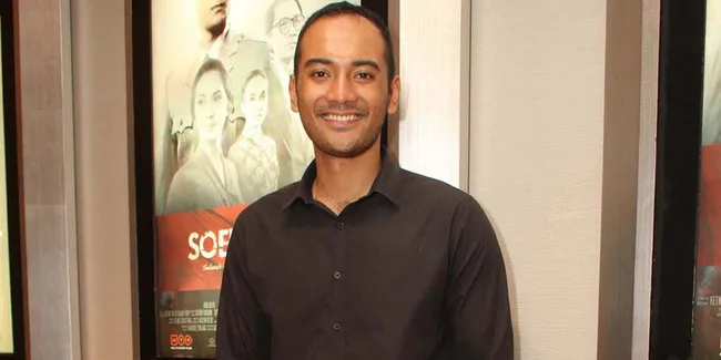 Ario Bayu Dapat Peran Unik di 'MELANCHOLY IS A MOVEMENT'