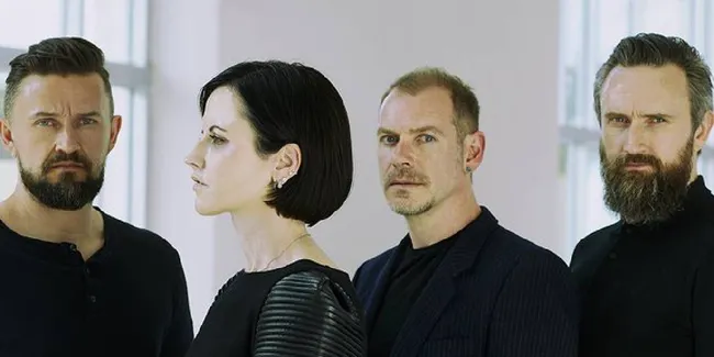 Arti dan Makna Lagu Pretty Eyes - The Cranberries, Surat yang Mengungkap Rasa Kekaguman Mendalam