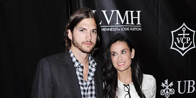 Ashton Kutcher - Demi Moore Resmi Bercerai