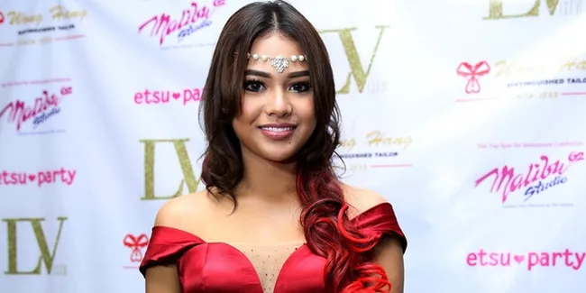 Aurel Tunda Pesta Ulang Tahun Demi Kehadiran Krisdayanti