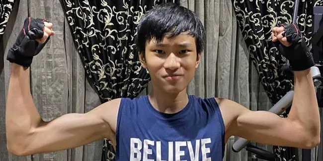 Azka Corbuzier Ultah, Unggah Foto Kebersamaan dengan Kalina, Deddy, dan Sabrina Chairunnisa