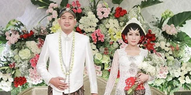 Bahagia Bersama Raden Brotoseno, Tata Janeeta Jadi Kesulitan Nyanyi Lagu Galau