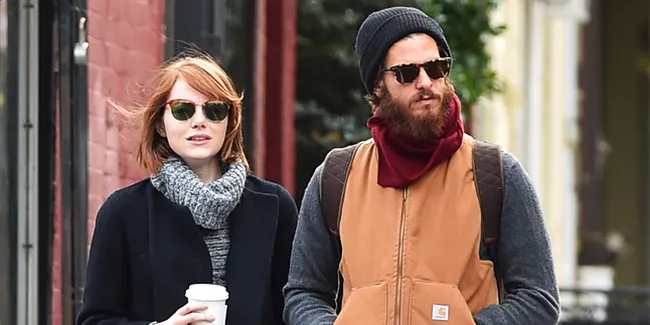 Balikan Dengan Andrew Garfield, Bagaimana Perasaan Emma Stone?