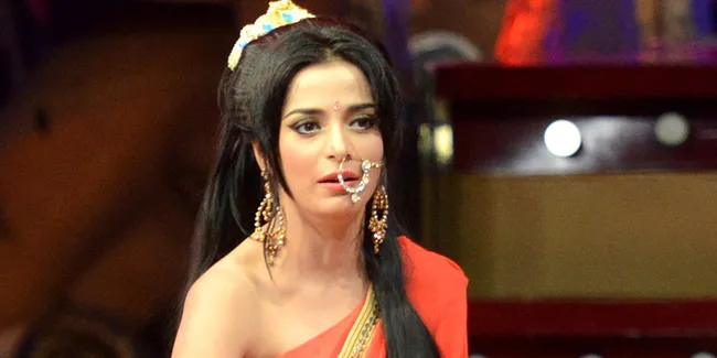 Bareng Pemain 'Mahabharata', Pooja Sharma Terbang ke Rusia