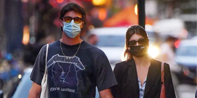 Baru Jadian, Kaia Gerber Sudah Ajak Jacob Elordi Liburan Bareng Mama Papa
