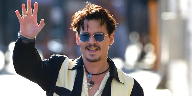 Baru Tunangan, Johnny Depp - Amber Heard Terancam Pisah?