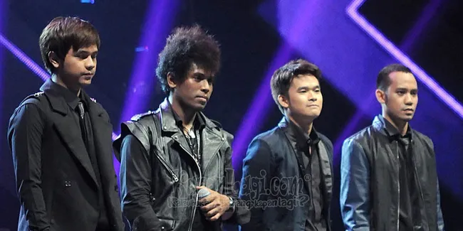 Bawakan Lagu Britney Spears, Resleting Member Nu Dimension Terbuka