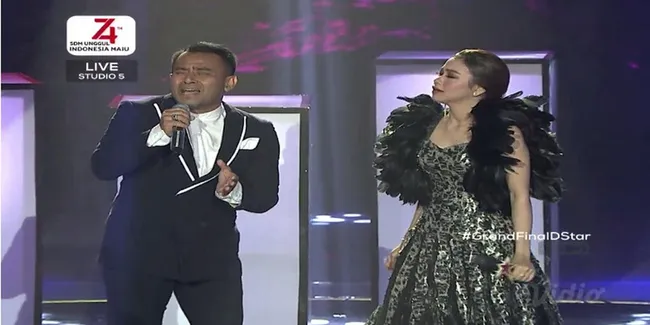 Bawakan Lagu 'Mama Papa Larang', Aksi Rara dan Judika Bikin Seisi Studio Heboh