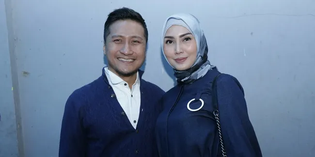 Beberkan Rahasia Hubungan Langgeng, Arie Untung: Jangan Jadi Pria Tempe