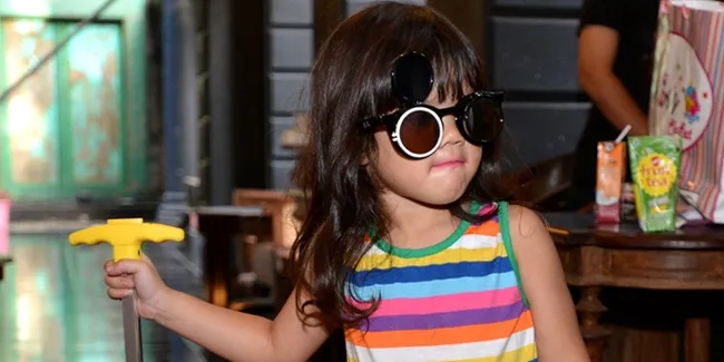 Belajar di Sekolah Bergengsi, Safeea Putri Mulan Sering Bolos?