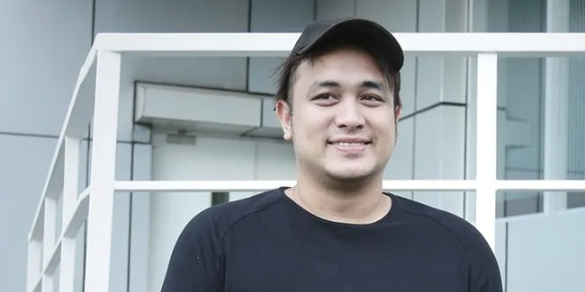 Belum Dikaruniai Momongan, Ini Cara Unik Gilang Dirga Hibur Adiezty Fersa