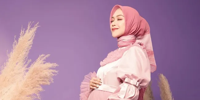 Belum Tahu Jenis Kelamin Sang Anak, Ria Ricis Siapkan Beberapa Pilihan Nama Buat Calon Buah Hatinya