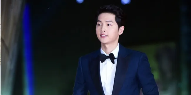 Belum Terkalahkan, Song Joong Ki Tetap Jadi Raja Iklan Korea