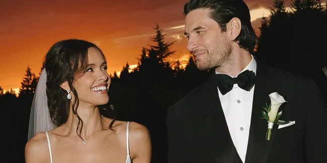 Ben Barnes Pemeran Prince Caspian Resmi Menikah, Tulis Pesan Romantis